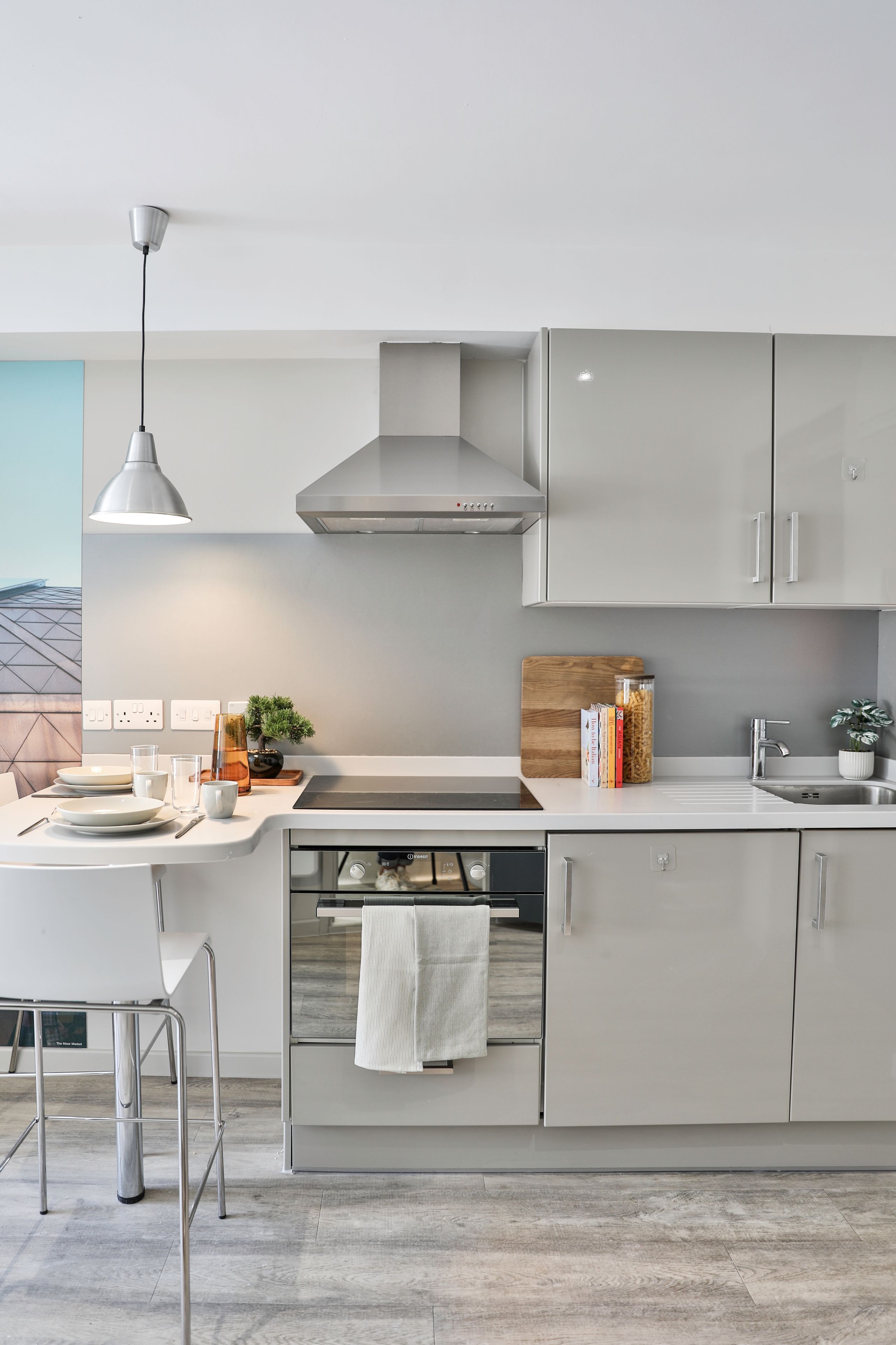 Premium 2 Bed Apartment - Shared Bathroom - room